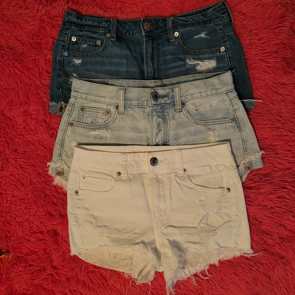 American Eagle Jean Shorts Size 4**